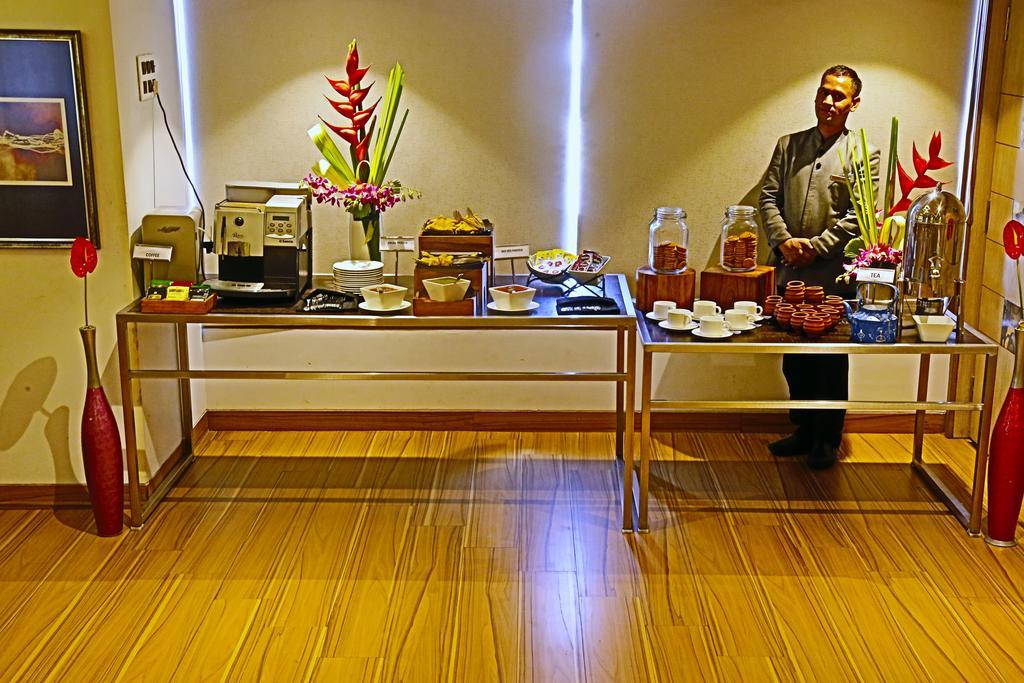 ホテル ジ オリエンタル レジデンシー ムンバイ エクステリア 写真